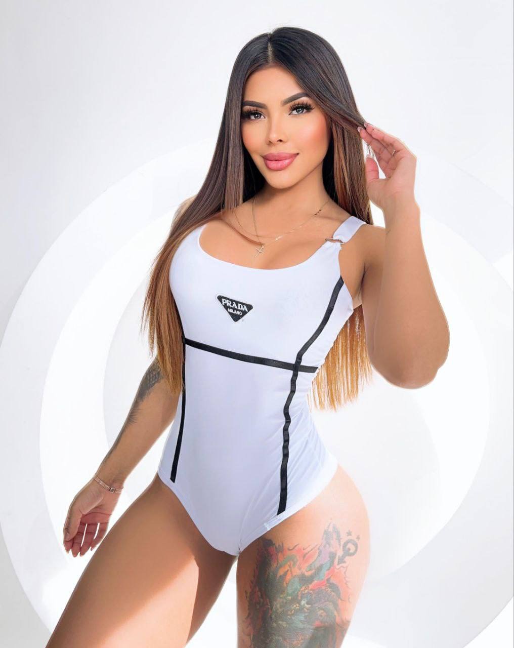 Body # 8 Blanco