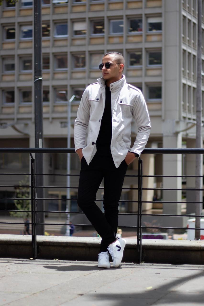 Semi Gaban formal Grecia